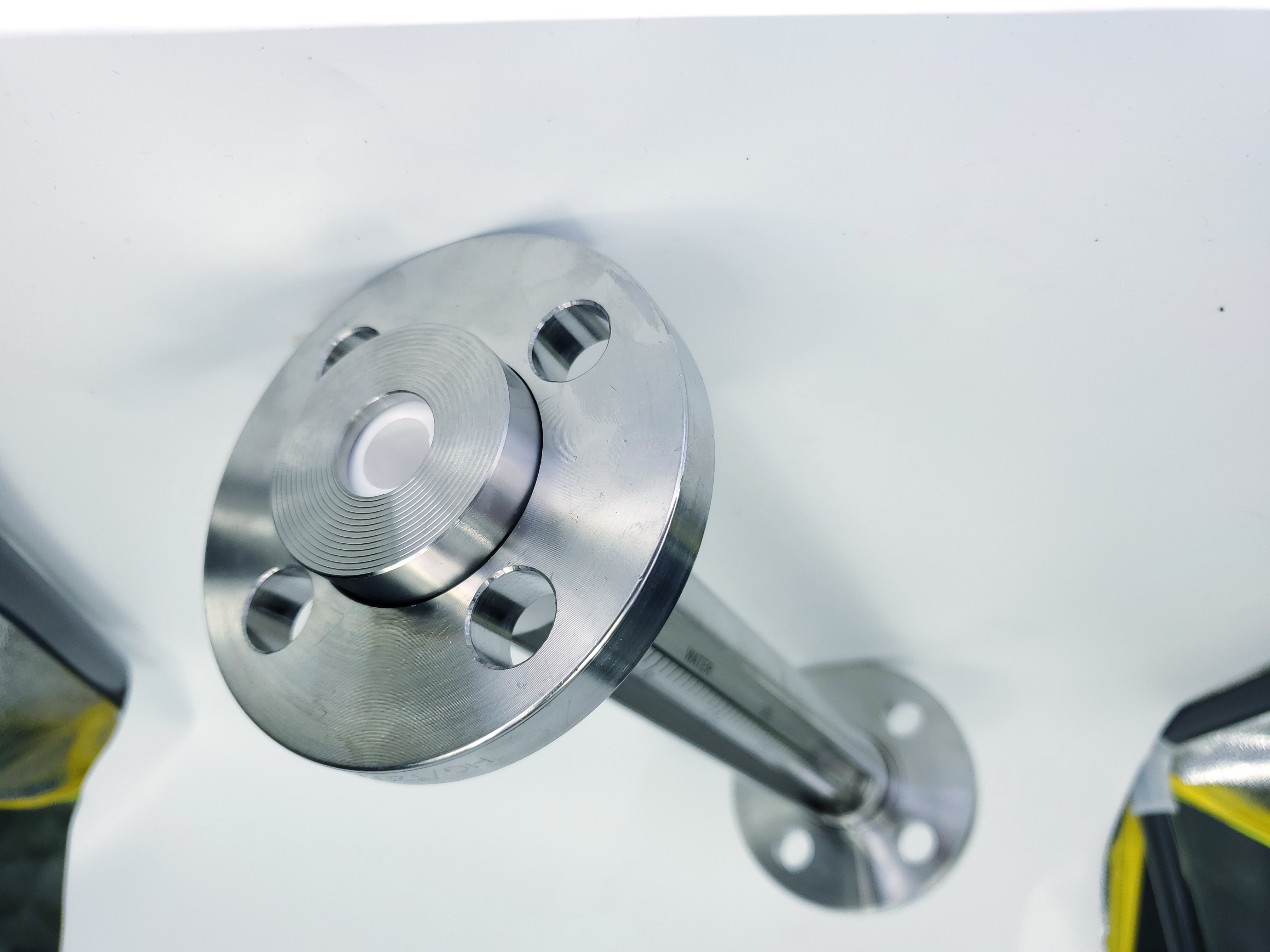 流量計及各類儀表常用的法蘭安裝尺寸圖