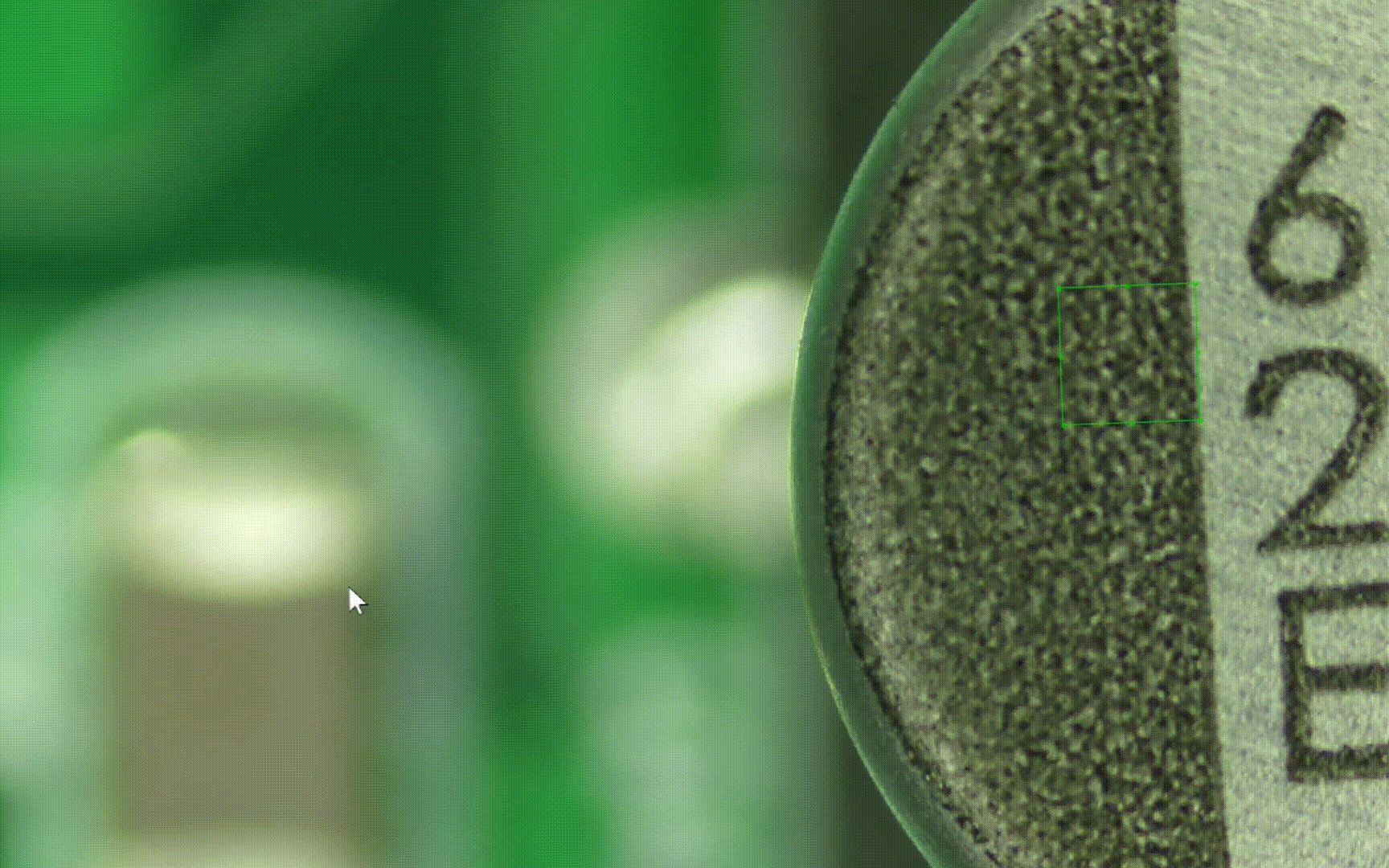 TrueChrome PDAF機如其名，采用的PDAF（相位對焦）技術從2015年由單反移植到智能手機上，對焦更快更清晰，給用戶帶來了無與倫比的拍攝體驗。